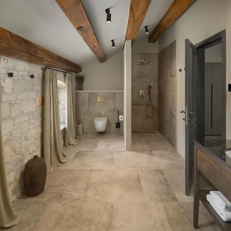 San Tomasini Heritage & Wedding Venue Visnjan
